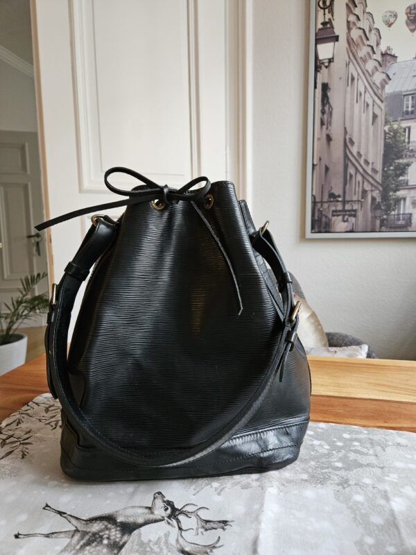 Louis Vuitton Sac Noé Grande Epi