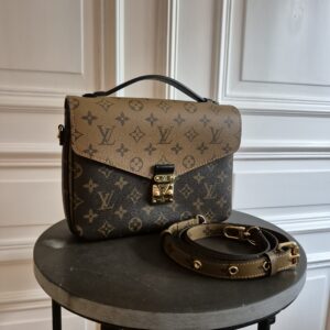 Louis Vuitton Pochette Metis Monogram Canvas Reverse