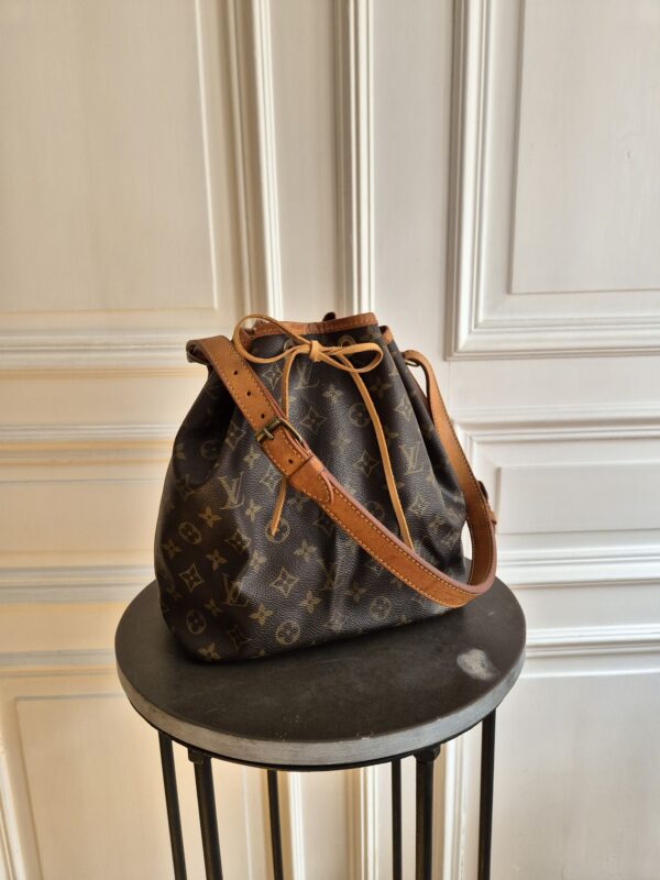 Louis Vuitton Sac Petit Noe Monogram Canvas