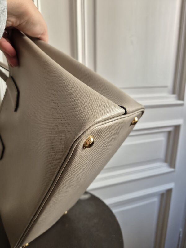 Prada Double Bag Saffiano Leder taupe – Bild 17
