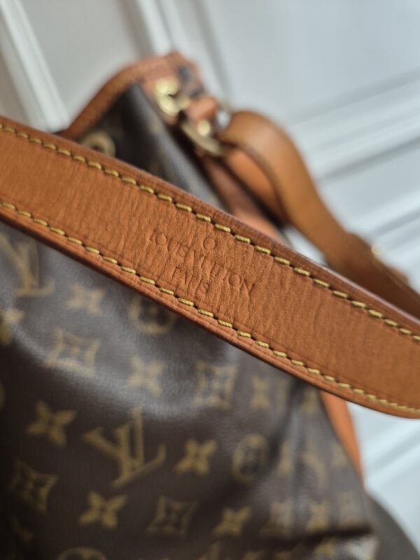Louis Vuitton Sac Noe Grande Monogram Canvas – Bild 12