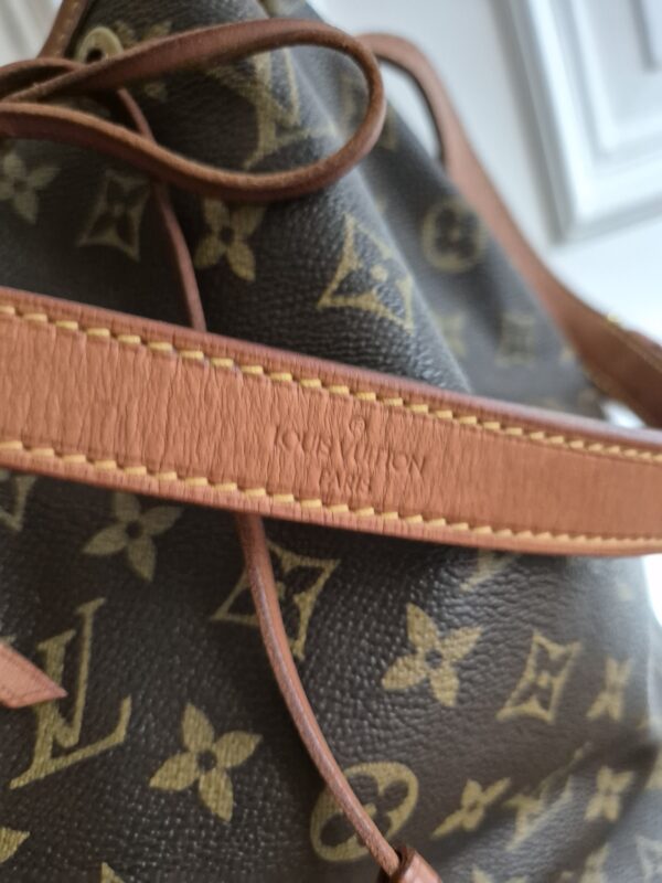 Louis Vuitton Sac Noe Grande Monogram Canvas – Bild 9